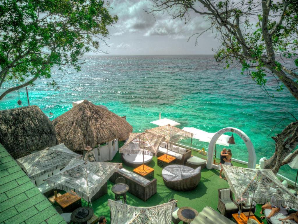 Bora Bora Beach Club Image